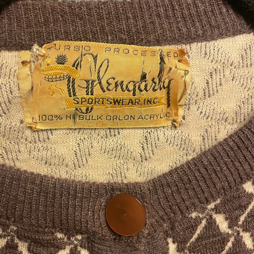 Vintage 40’s/50’s Glengarry Orlon Acrylic Button Up brown and ivory Cardigan - Picture 3 of 6
